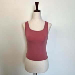Victoria’s Secret PINK fitted tank top
